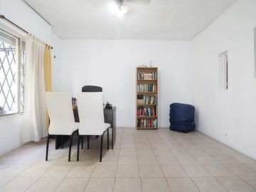 VENTA CASA EN SAAVEDRA LOTE PROPIO 250 m2