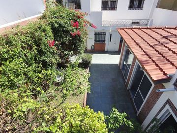VENTA CASA EN SAAVEDRA LOTE PROPIO 250 m2
