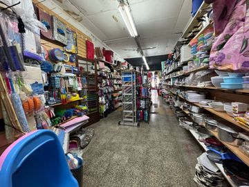 LOCAL COMERCIAL EN VENTA EN LOS TOLDOS