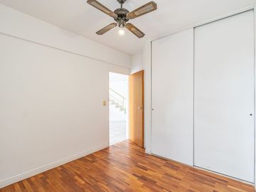 ALQUILER  COMERCIAL 2 ambientes terraza , cochera