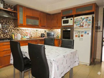 EN VENTA 3 DORMIT C/DEP.COCH. FTE PQUE CHACABUCO