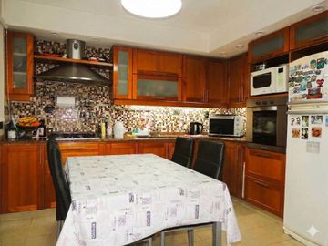EN VENTA 3 DORMIT C/DEP.COCH. FTE PQUE CHACABUCO