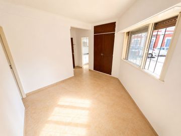 VENTA DPTO. 2 AMB. APTO PROF. VILLA DEL PARQUE