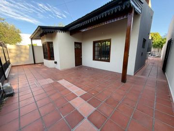 Casa 3 amb VENTA Patio Parrilla Garaje NUEVA Merlo