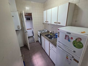 Departamento 2 ambientes con balcón y lavadero