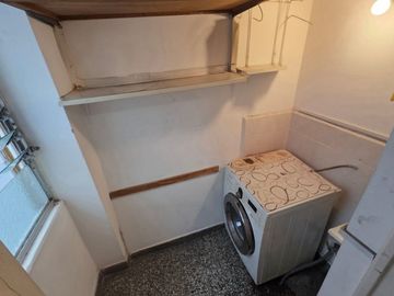 Departamento 2 ambientes con balcón y lavadero
