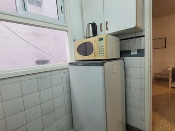 Alquiler Monoambiente con Cocina Separada - centro