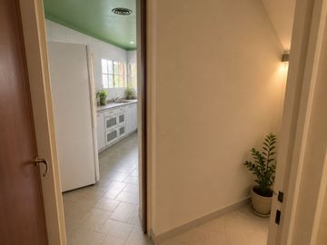CASA TRIPLEX BOEDO JARDIN/ QUINCHO/ 3 DORMITORIOS