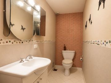 CASA TRIPLEX BOEDO JARDIN/ QUINCHO/ 3 DORMITORIOS