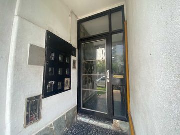VENTA DEPARTAMENTO 3 AMBIENTES MORENO CENTRO