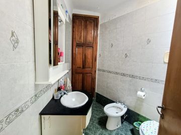 VENTA PH 3 AMB VELEZ SARSFIELD CON TERRAZA Y PATIO
