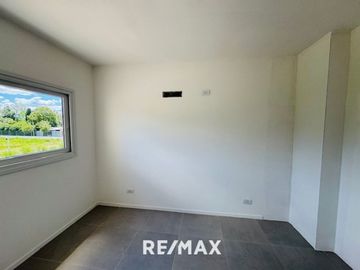 VENTA DPTO 2 AMB. CON BALCÓN CHIC PILAR FINANCIAC.