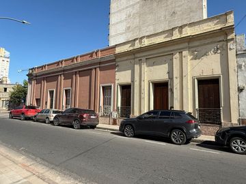 Lote en venta de 428 m2 en Alberdi Apto Desarrollo