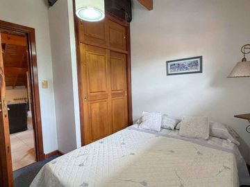 VENTA CASA 8AMB BURZACO