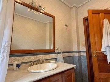 VENTA CASA 8AMB BURZACO