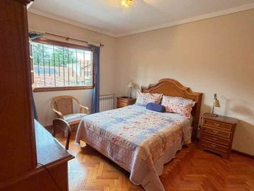 VENTA CASA 8AMB BURZACO