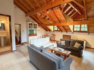 VENTA CASA 8AMB BURZACO