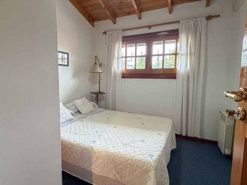 VENTA CASA 8AMB BURZACO