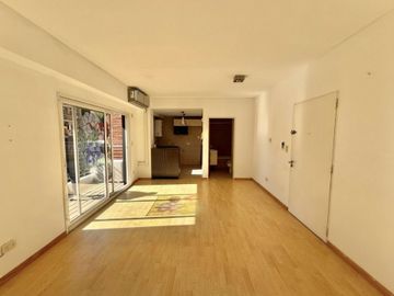 VENTA MONOAMBIENTE CON AMENITIES Y COCHERA URQUIZA