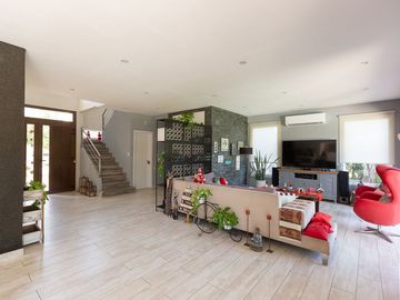 VENTA CASA TERRAVISTA. APTA CREDITO.  PERMUTA.