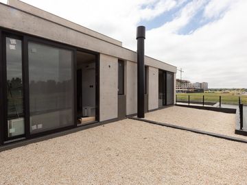 VENTA CASA 5AMB PILETA TERRAZA NORDELTA PERMUTA