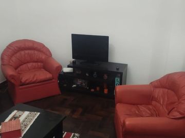 VENTA CASA 3 AMB C/COCHERA IMPECABLE APTO CRÉDITO
