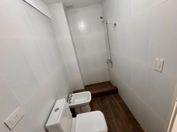 Venta Departamento 2 Amb. Con Cochera Apto Crédito