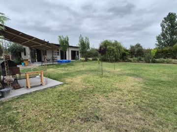 CASA A LA VENTA EN BARRIO ECO DE OLIVARES, MAIPÚ