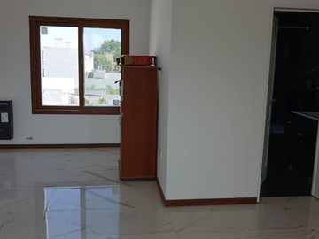 CASA DE 7 AMB.A ESTRENAR EN S,A,DE ARECO