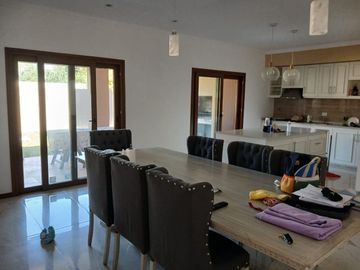 CASA DE 7 AMB.A ESTRENAR EN S,A,DE ARECO