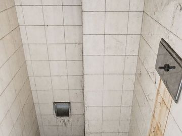LOCAL COMERCIAL EN ESQUINA – GRAN POTENCIAL