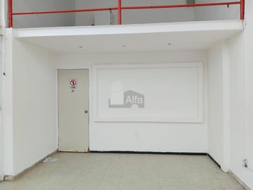 Local  Comercial  pie de calle sobre Blvd. Francisco Villa, Jardines de Oriente, LEÓN, GTO, cerca de