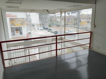 Local  Comercial  pie de calle sobre Blvd. Francisco Villa, Jardines de Oriente, LEÓN, GTO, cerca de
