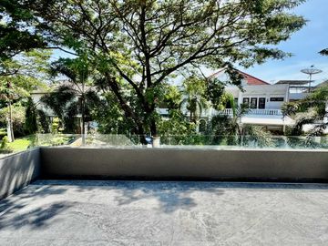 DIJUAL RUMAH RAFFLES GARDEN CITRALAND 2 LT HOOK DEKAT CIPUTRA SCHOOL