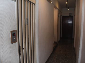 Departamento 3 Ambientes con Baulera – Luminoso Contrafrente en Flores