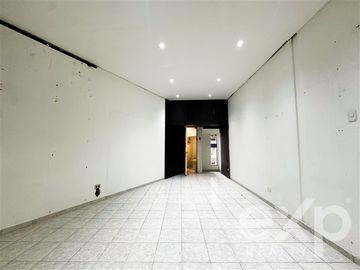 Local Comercial en Venta en Nueva Providencia 2214