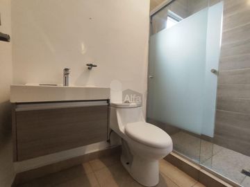 Casa en Renta en Privada Montejo, Santa Catarina Nuevo León