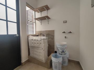 Casa en Renta en Privada Montejo, Santa Catarina Nuevo León