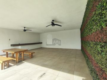 Casa en Renta en Privada Montejo, Santa Catarina Nuevo León
