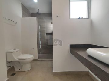 Casa en Renta en Privada Montejo, Santa Catarina Nuevo León