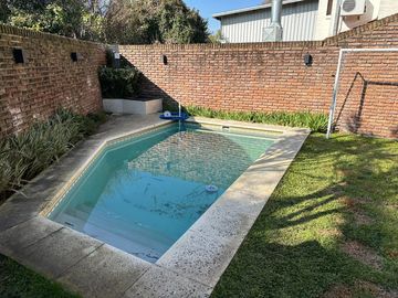 Venta Casa 5 amb, c/Jardín, Pileta y Garage - Punta Chica - Victoria