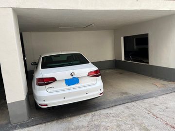 EN CONDESA, Excelente Departamento a pocos pasos del Parque España