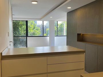 EN CONDESA, Excelente Departamento a pocos pasos del Parque España