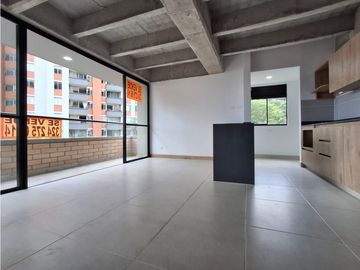 Apartamento en Venta Loma del Indio.