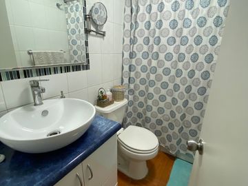 IMPECABLE DEPARTAMENTO 3 DORM 1 BAÑO 2 ESTACIONAMIENTOS