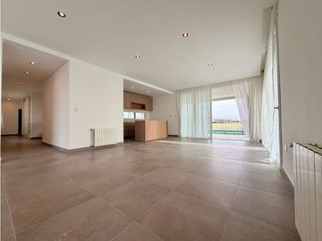Moderna Casa 4 Ambientes en La Concepción, Luján| Acepta Permuta