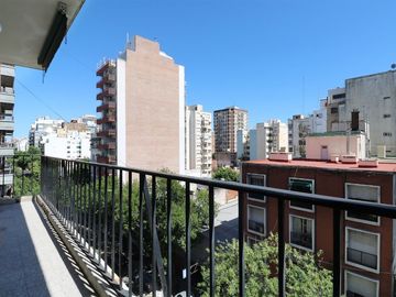 PISO DUPLEX 5 AMB + TERRAZA PROPIA EN BELGRANO