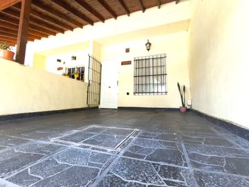 OPORTUNIDAD VENTA TRIPLEX PARRILLA COCH SAN MIGUEL