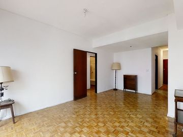 VENTA DEPTO RECOLETA 3 AMB PATIO PROPIO COCHERA