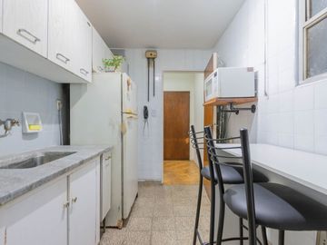 VENTA DEPARTAMENTO DE 2 AMBIENTES EN RECOLETA